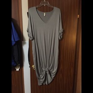 Wishlist Super comfy dress w/ pockets